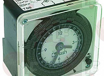 ������ FLASH COMPACT 16022 24 �